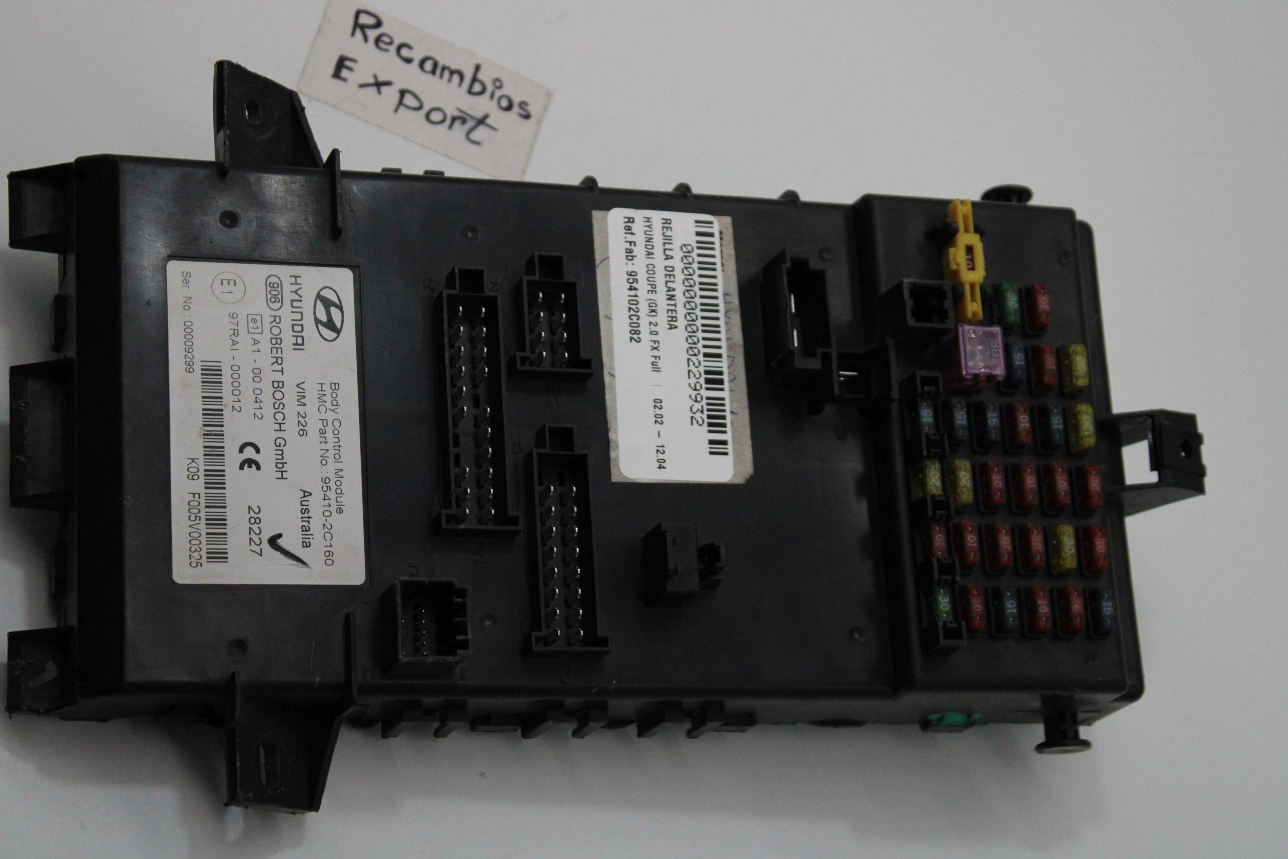Caja de Fusibles Hyundai 954102C160 95410 2C160 A1000412 A1 00 0412 97RAI000012 97RAI 000012 K09F005V00325 K09 F005V00325 954102CXXX 95410 2CXXX - foto 1