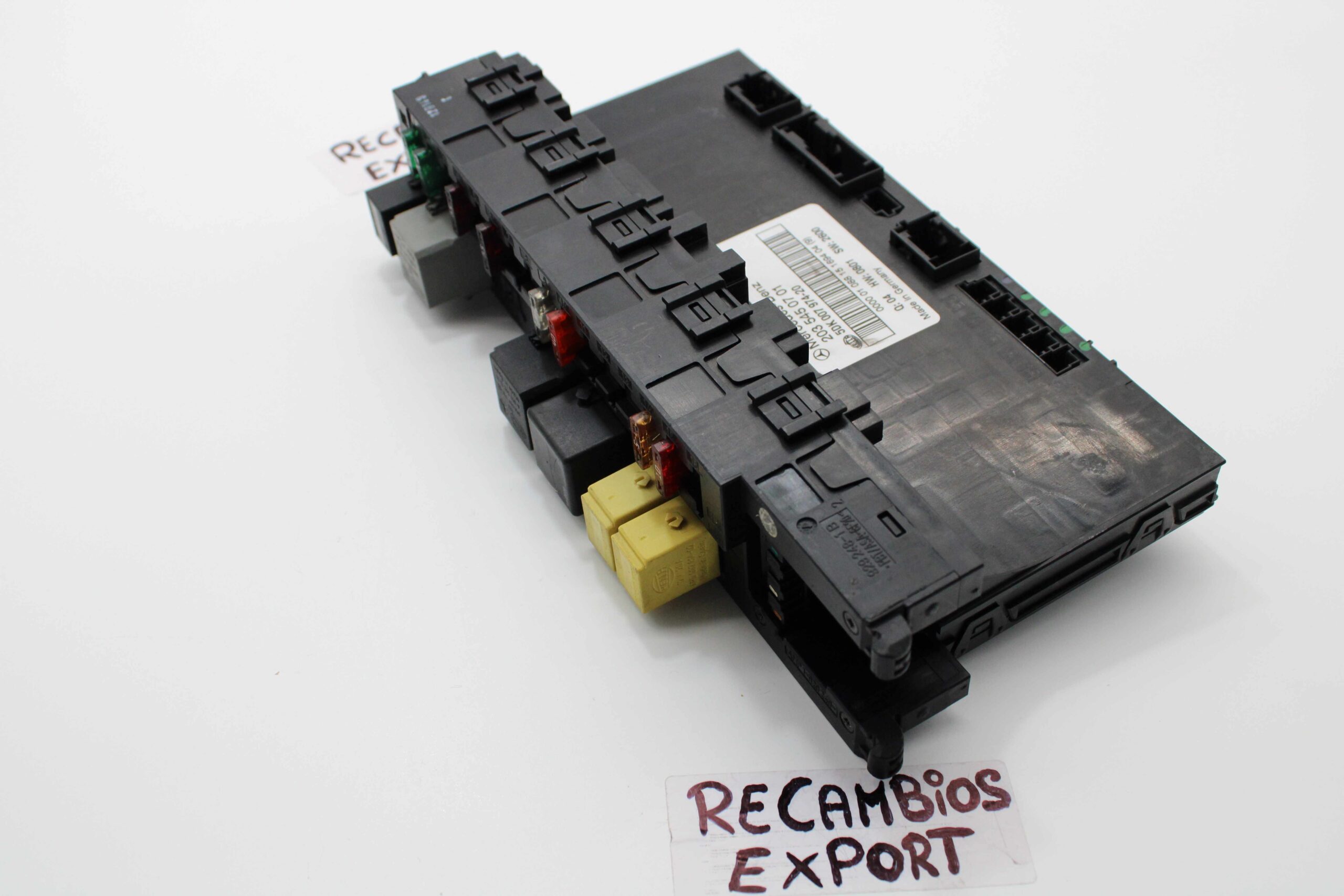Caja de Fusibles Mercedes Clase C 2035450701 203 545 07 01 5DK00797420 5DK 007 974 20 - foto 1