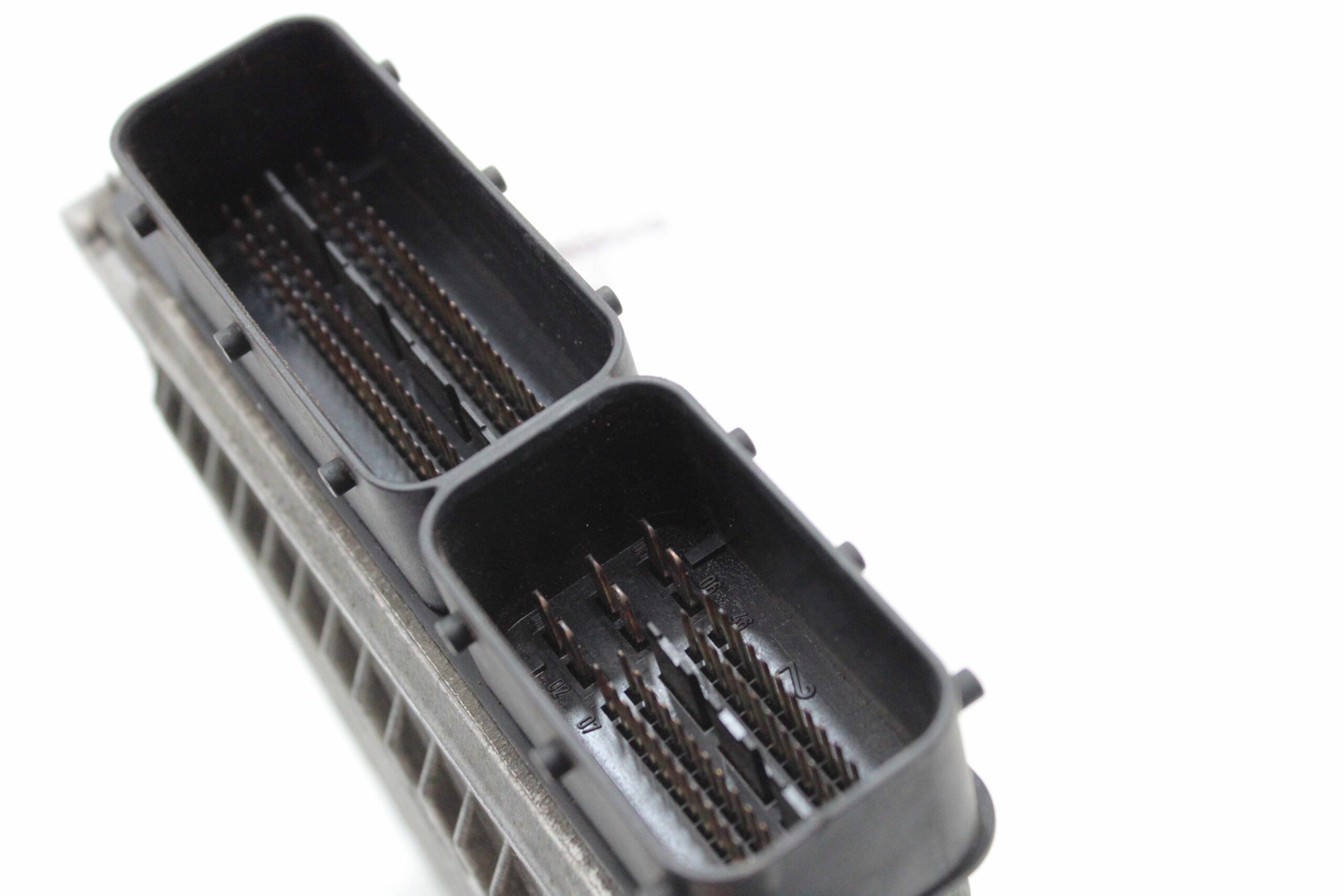 Centralita de Motor Mercedes Sprinter W906 3-T 211 CDI A6461506378 A 646 150 63 78 BOSCH 0281013811 0 281 013 811 - foto 3