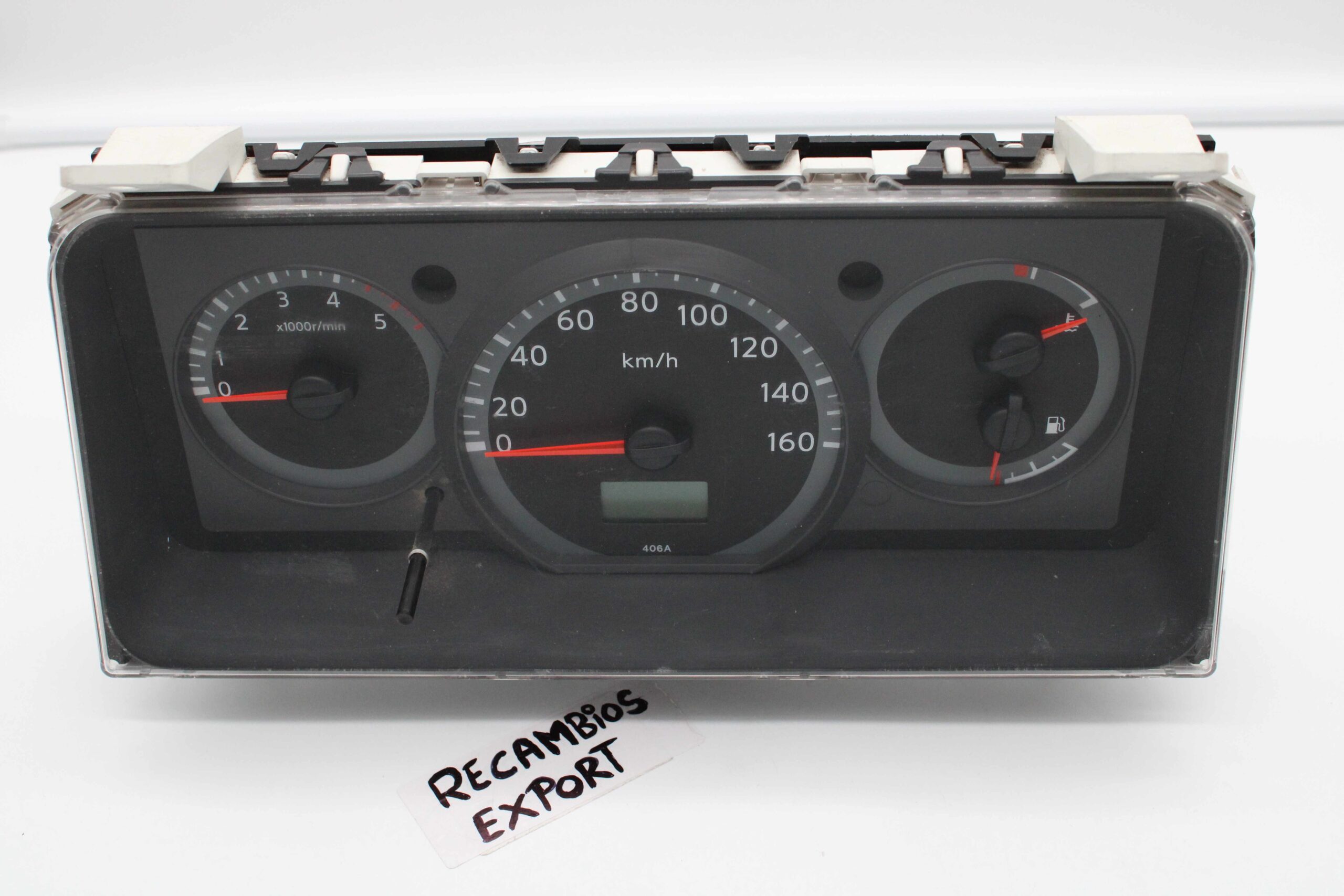Cuadro de Instrumentos Nissan Atlas - foto 1