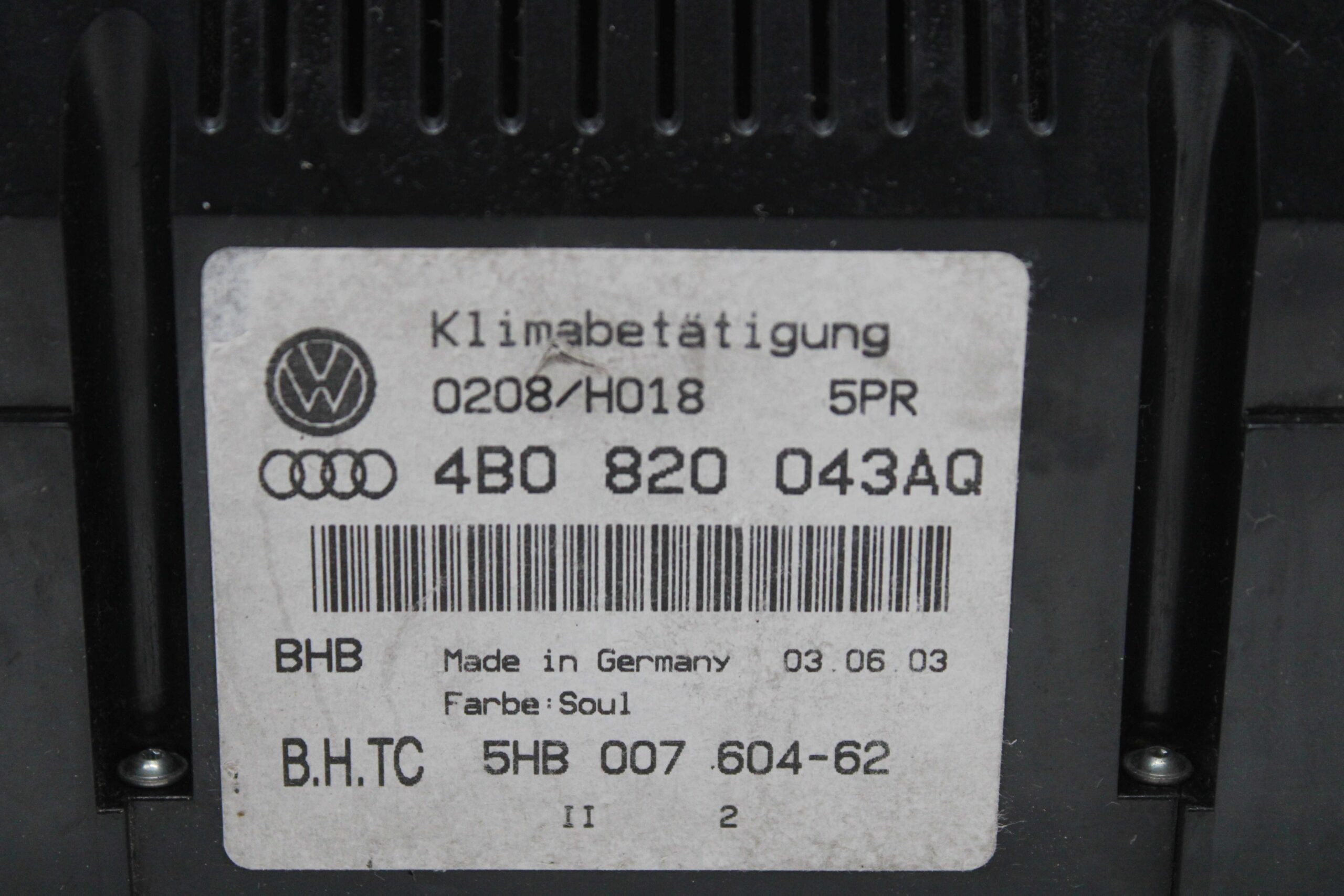 Mando Climatizador Audi A6 4B0820043AQ 4B0 820 043AQ 5HB00760462 5HB 007 604 62 - foto 2