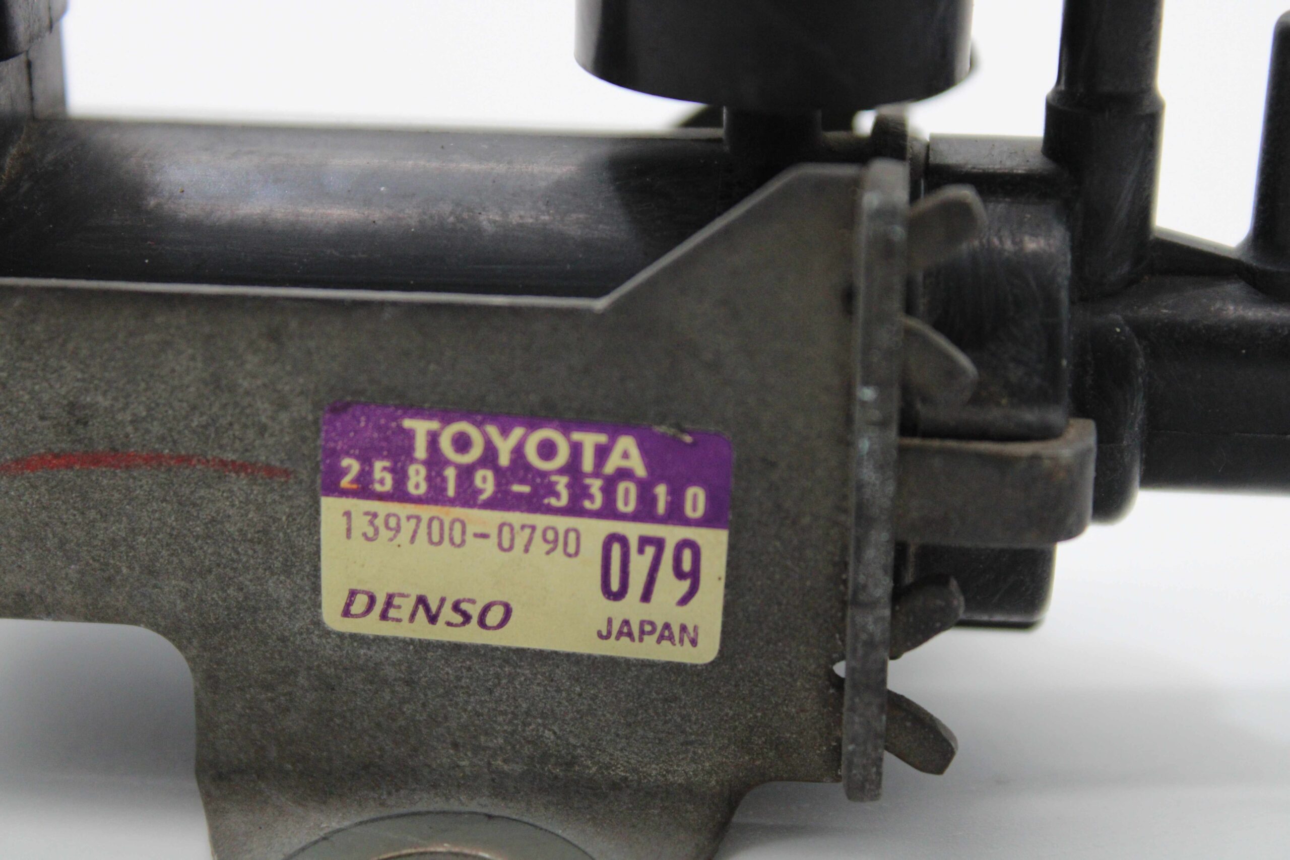 Válvula regulador de refuerzo de Vacío Toyota 2581933010 25819 33010 1397000790 139700 0790 - foto 2