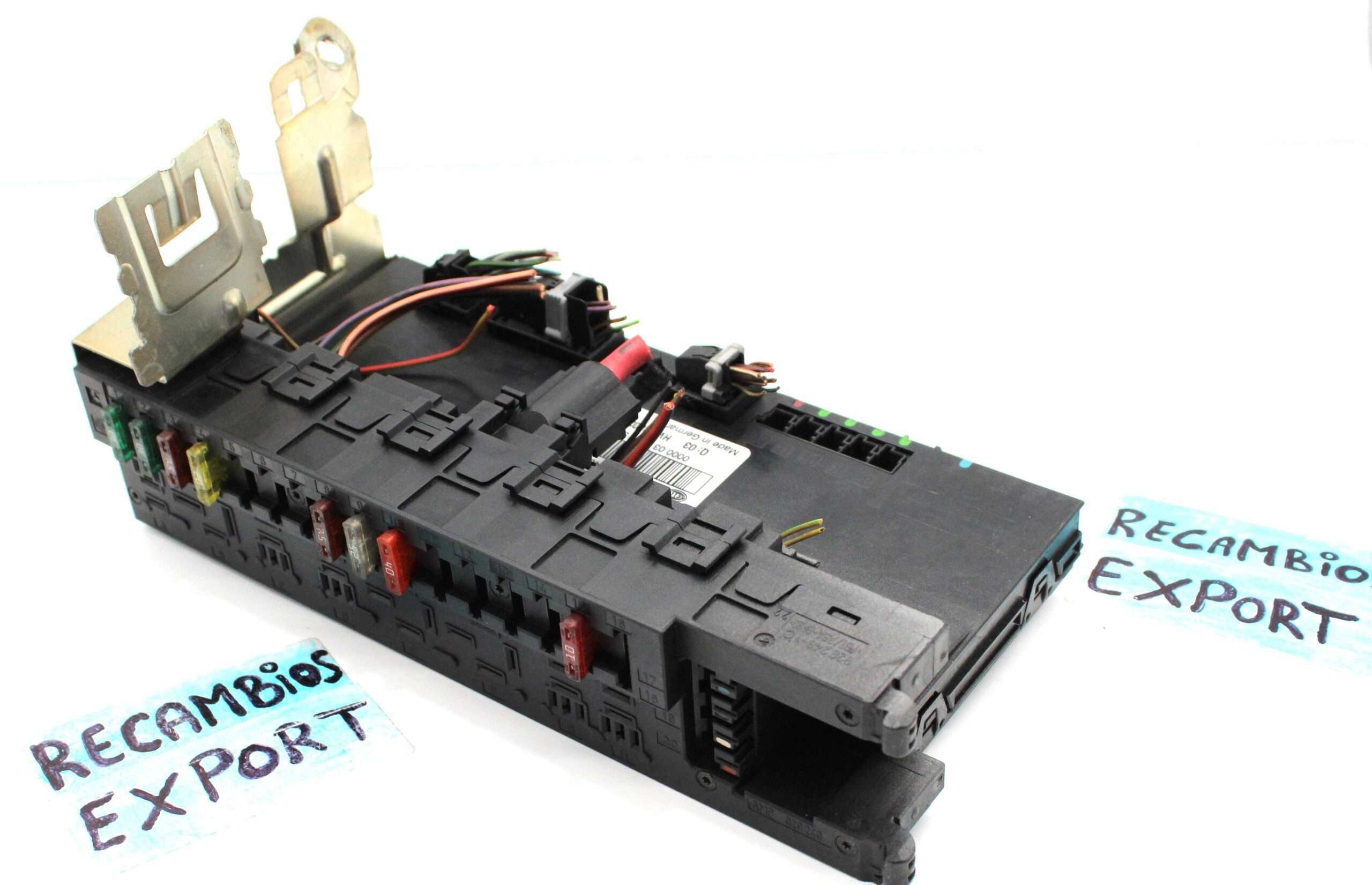 Caja de Fusibles Mercedes Clase C W203 - foto 1
