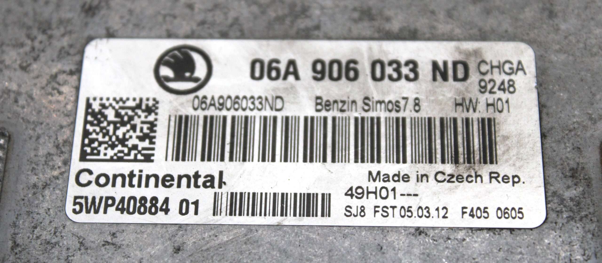 Centralita de Motor Skoda Octavia - foto 2
