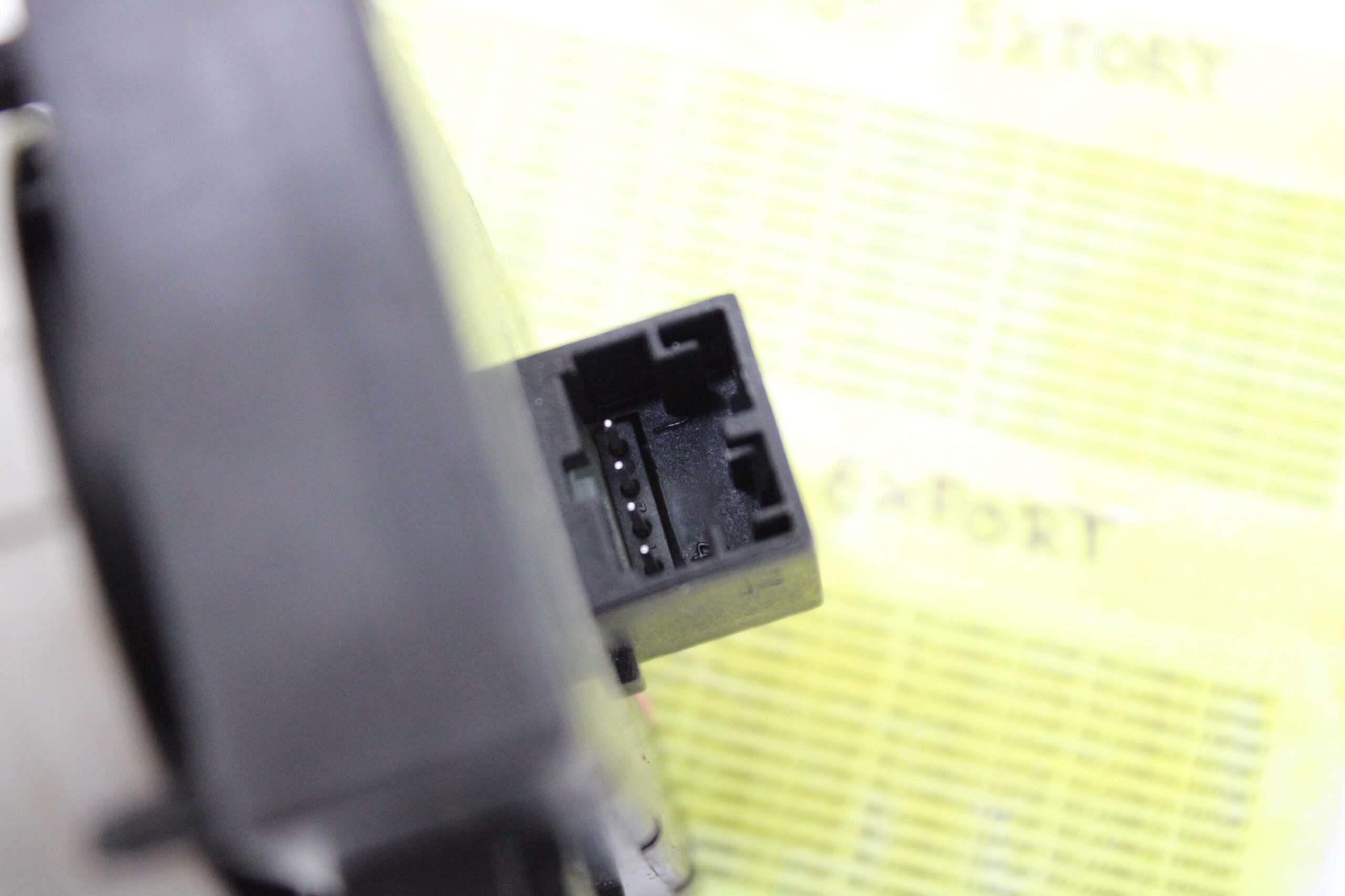 Interruptor de Asiento Delantero Derecho Audi - foto 4