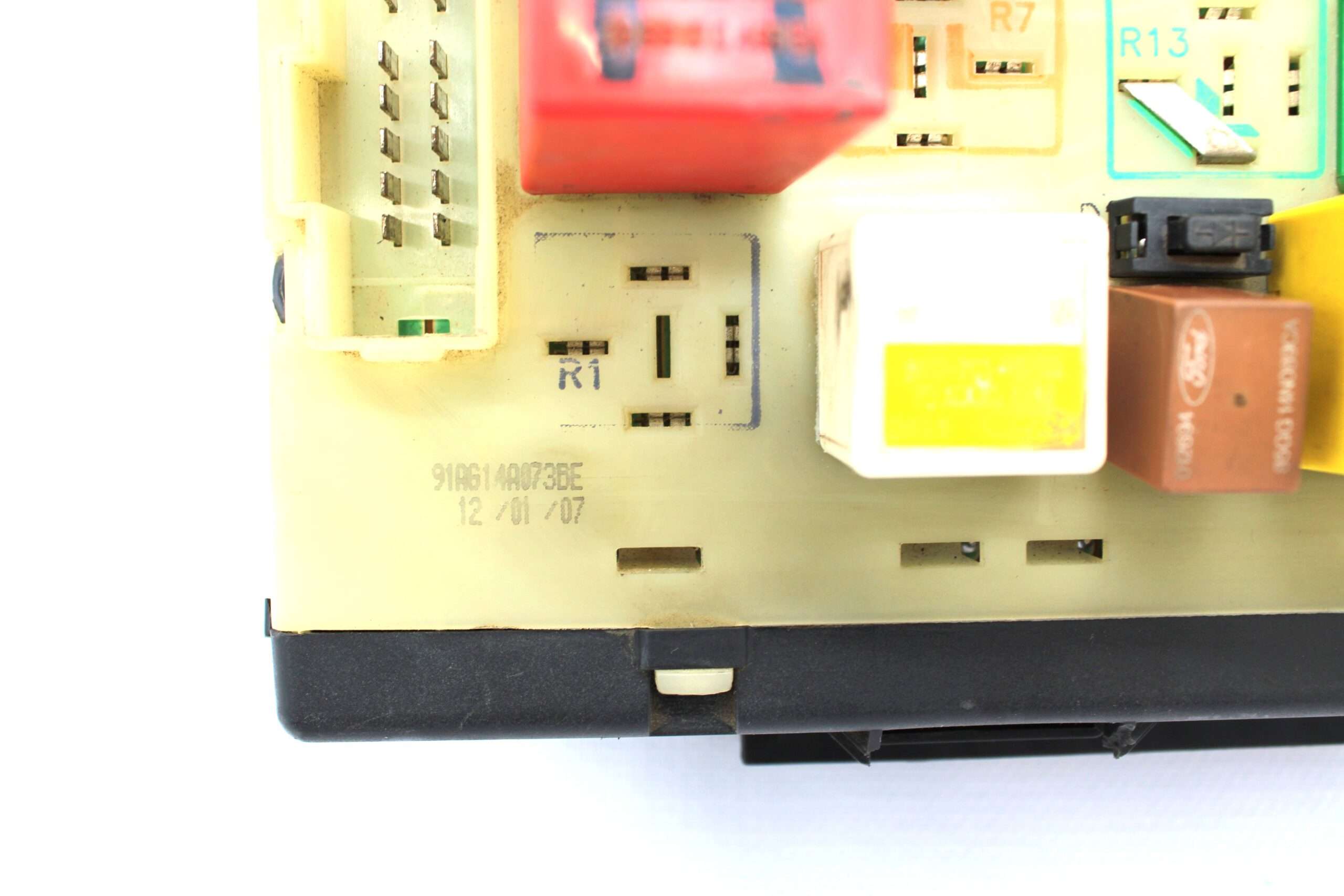 Caja de Fusibles FORD ESCORT - foto 2